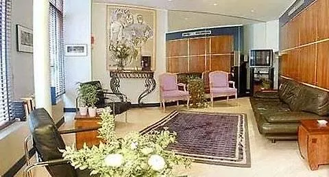 Otel Chateaudun Opera Paris